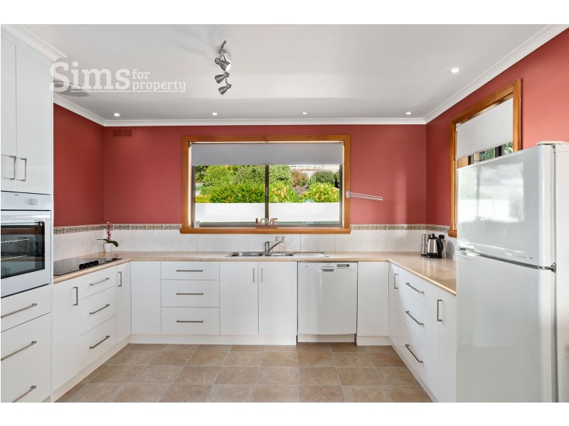 11 Penrith Street, Riverside TAS 7250
