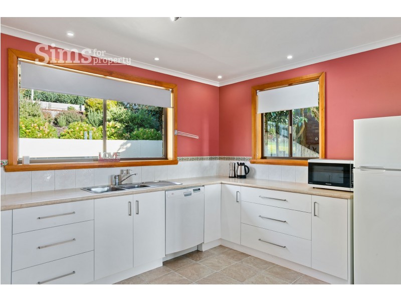 11 Penrith Street, Riverside TAS 7250