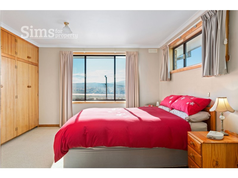 11 Penrith Street, Riverside TAS 7250