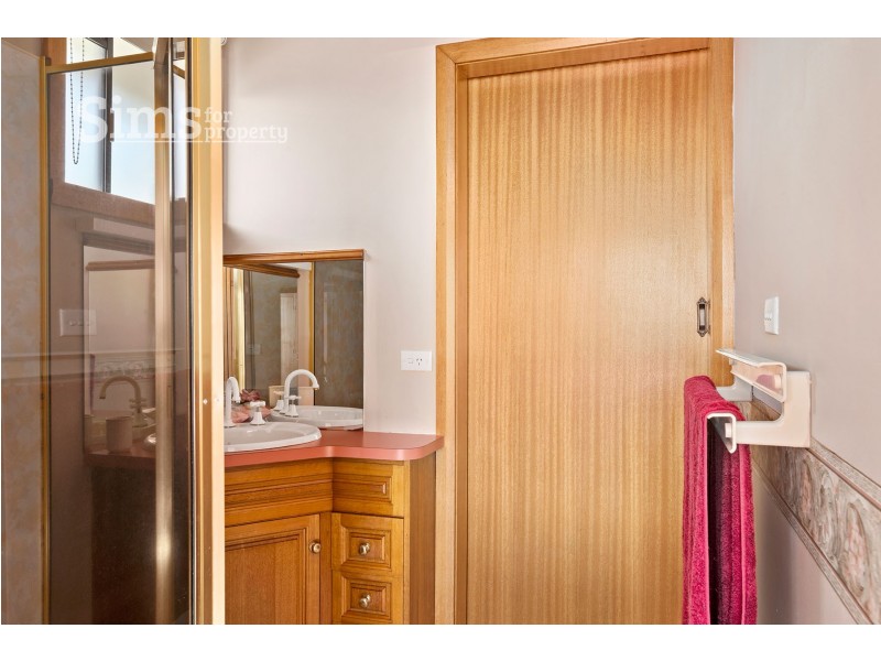 11 Penrith Street, Riverside TAS 7250