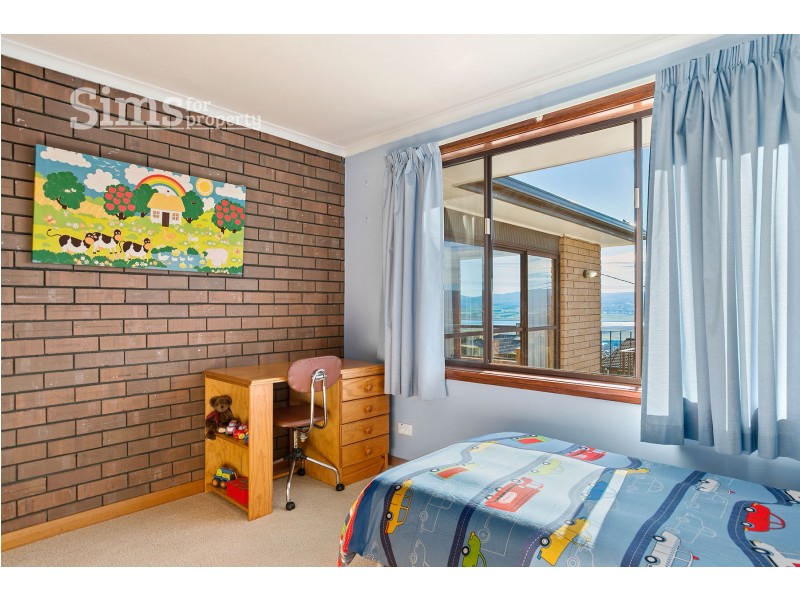 11 Penrith Street, Riverside TAS 7250