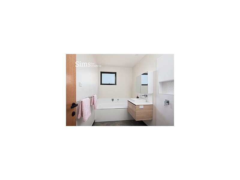 12/ 54 Landsborough Avenue, Newstead TAS 7250