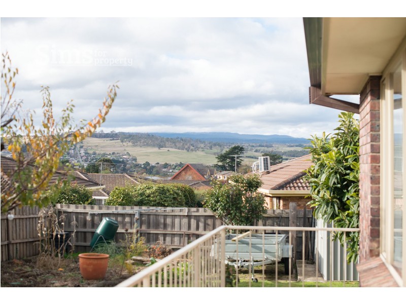 3 Ronald Place, Norwood TAS 7250