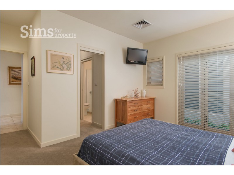 9/28 Landsborough Avenue, Newstead TAS 7250