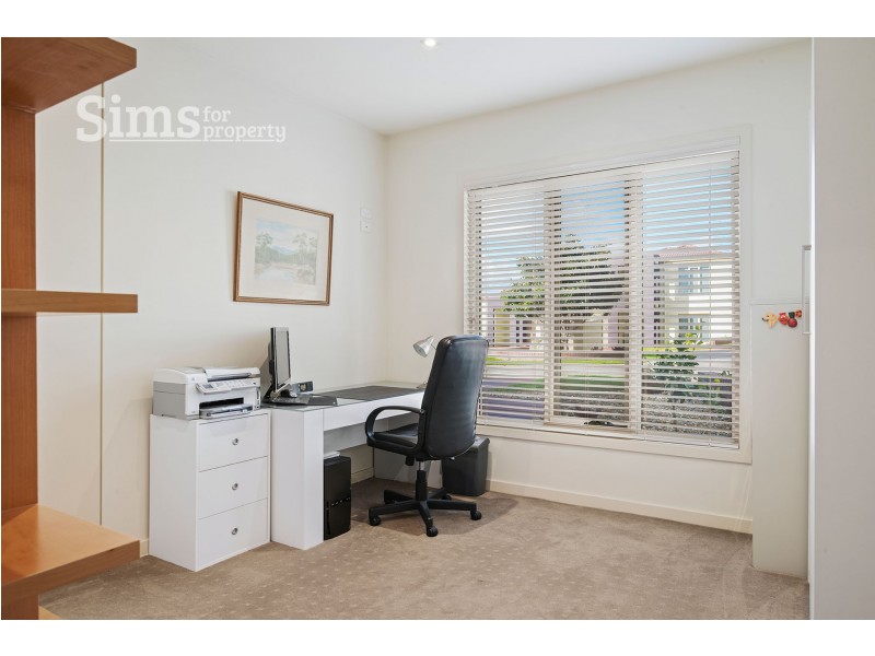 9/28 Landsborough Avenue, Newstead TAS 7250