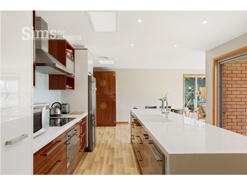 15 Barossa Place, Newstead TAS 7250