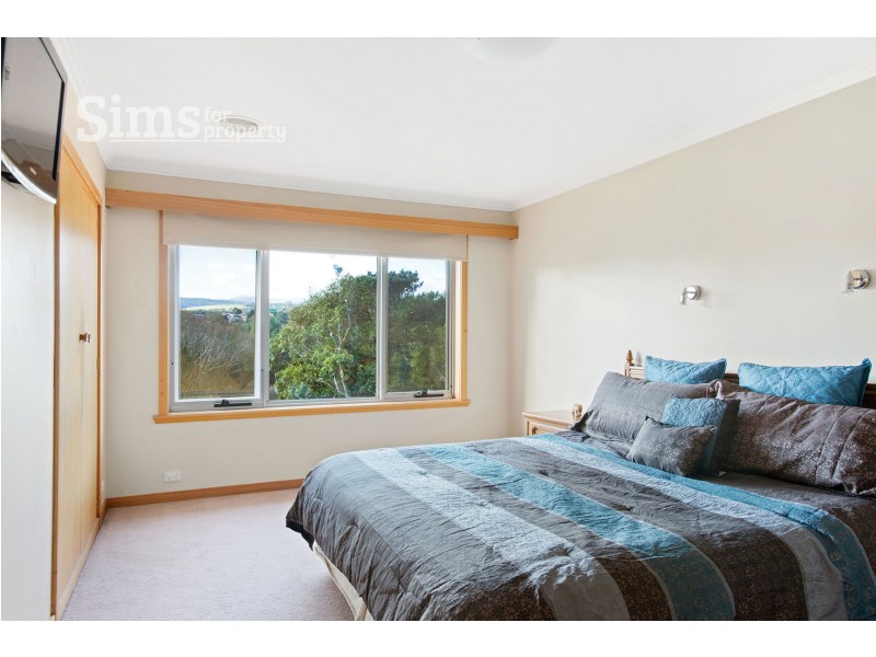 15 Barossa Place, Newstead TAS 7250