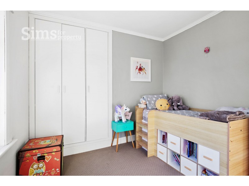 24 Tompson Lane, Newnham TAS 7248