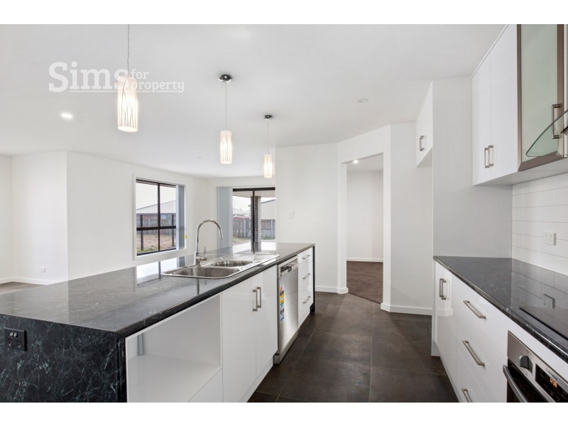 7 Braeburn Parade, Legana TAS 7277