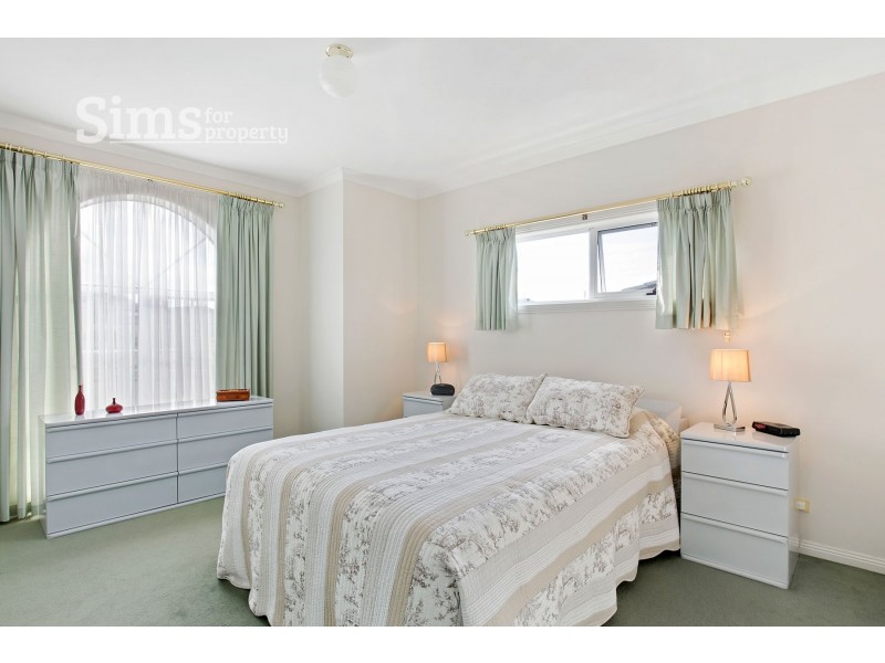 26 Poplar Parade, Youngtown TAS 7249