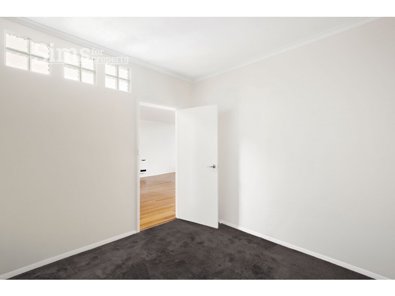 Apartment 3 York Town Square, Launceston TAS 7250