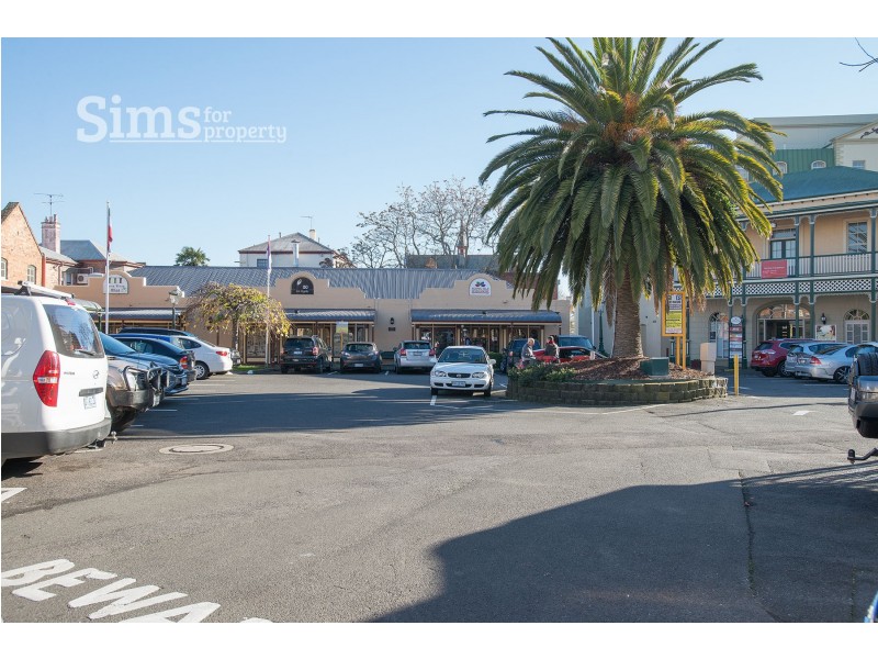 Apartment 3 York Town Square, Launceston TAS 7250