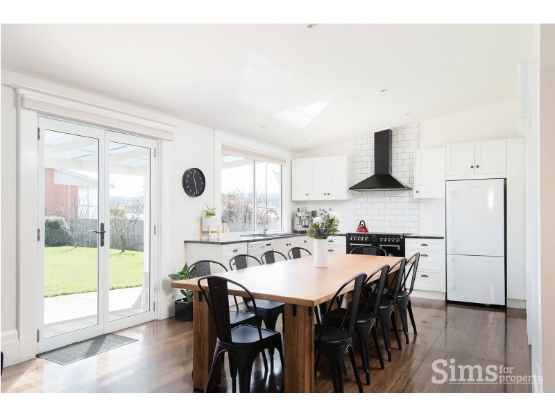 6 Belhaven Crescent, Newstead TAS 7250