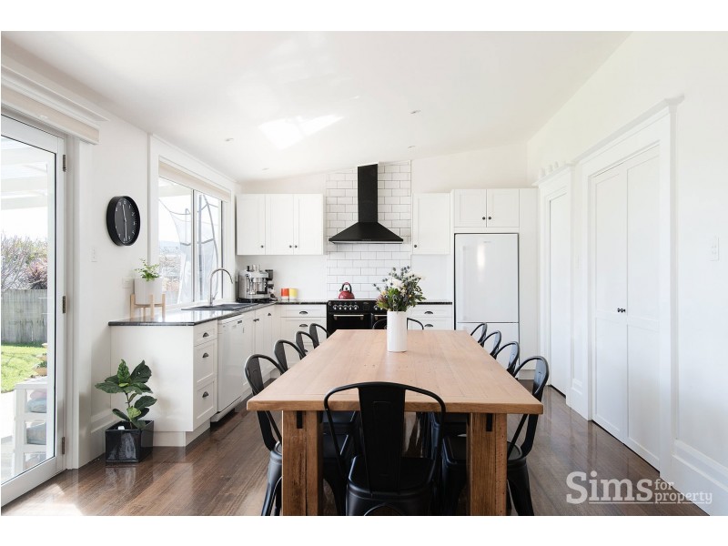 6 Belhaven Crescent, Newstead TAS 7250