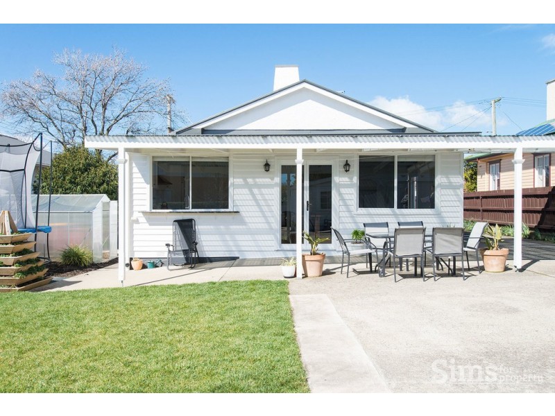 6 Belhaven Crescent, Newstead TAS 7250