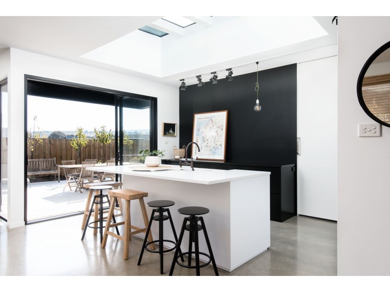 9 Ivy Lane, Newstead TAS 7250