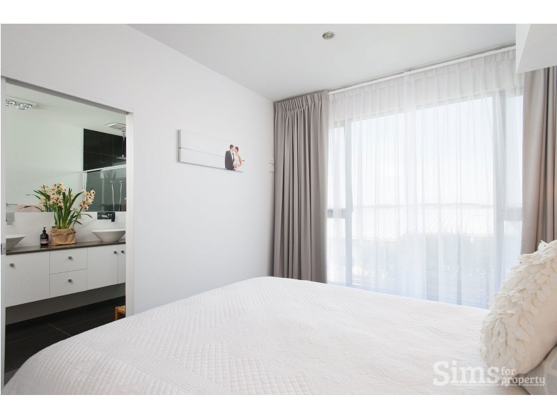 2/10 Davista Drive, Norwood TAS 7250