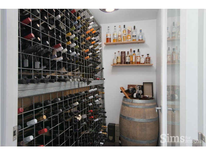 2/10 Davista Drive, Norwood TAS 7250