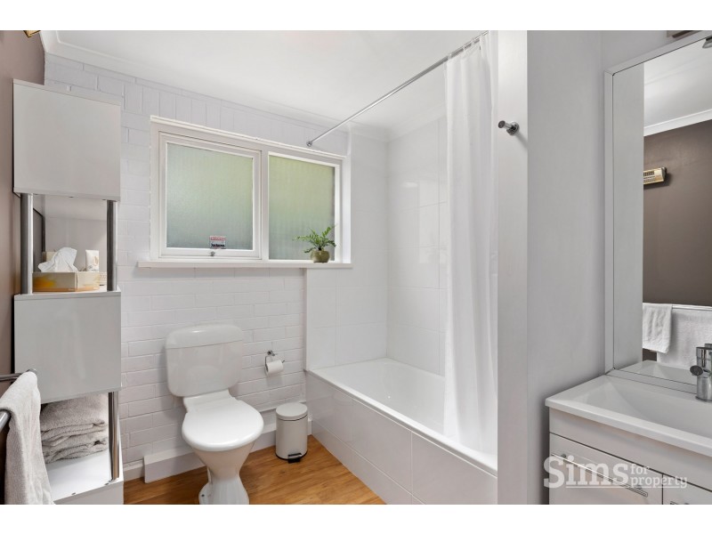 25 Denison Grove, West Launceston TAS 7250