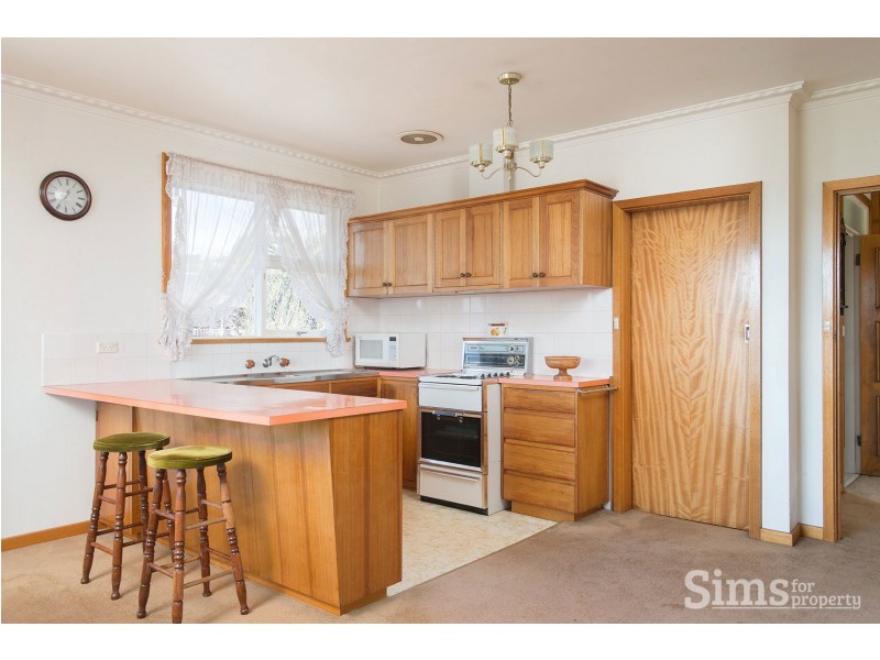 1 Electra Street, Riverside TAS 7250