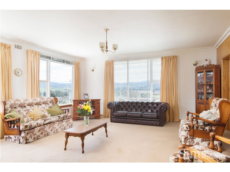 1 Electra Street, Riverside TAS 7250