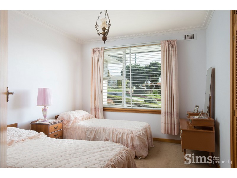 1 Electra Street, Riverside TAS 7250