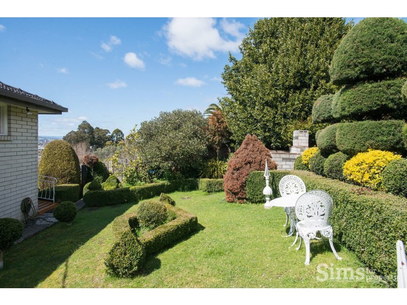 1 Electra Street, Riverside TAS 7250