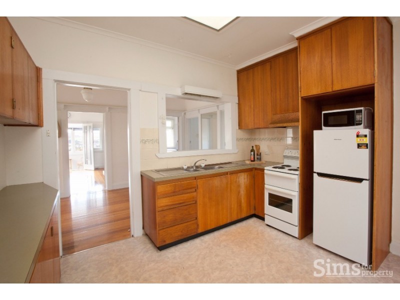 6 Churchill Crescent, Newstead TAS 7250