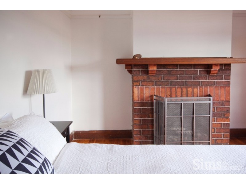 6 Churchill Crescent, Newstead TAS 7250