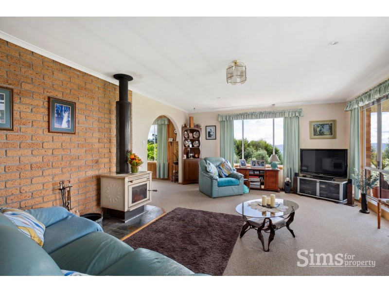 8 Beaumaris Court, Trevallyn TAS 7250