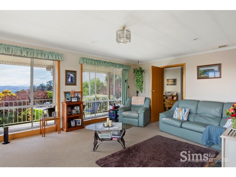 8 Beaumaris Court, Trevallyn TAS 7250