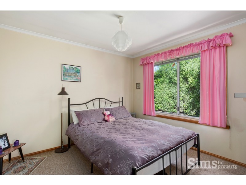 8 Beaumaris Court, Trevallyn TAS 7250