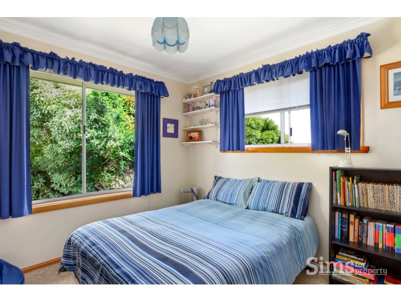 8 Beaumaris Court, Trevallyn TAS 7250