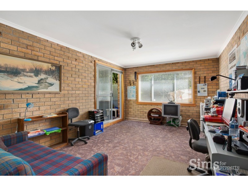 8 Beaumaris Court, Trevallyn TAS 7250