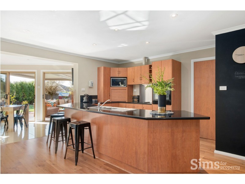 3 Estramina Court, Youngtown TAS 7249