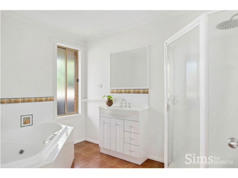 3 Estramina Court, Youngtown TAS 7249