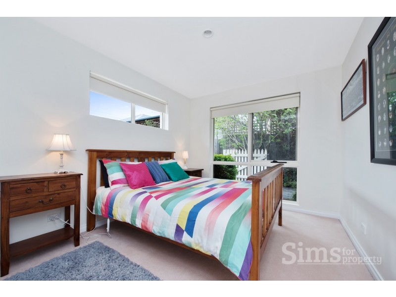 8 Woodford Glade, Newstead TAS 7250