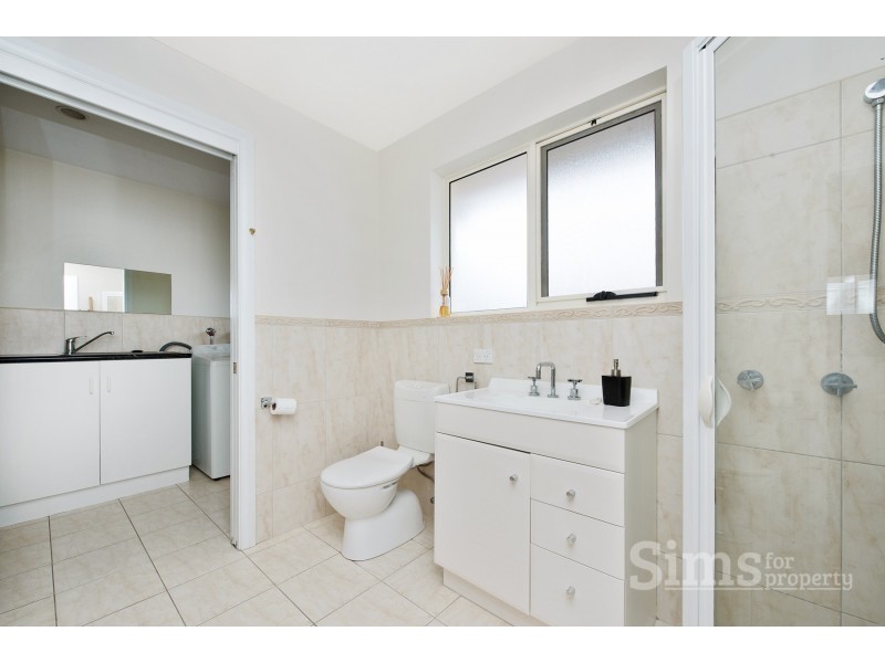 8 Woodford Glade, Newstead TAS 7250