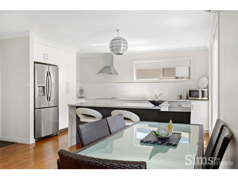 2/1 Classic Drive, Prospect Vale TAS 7250