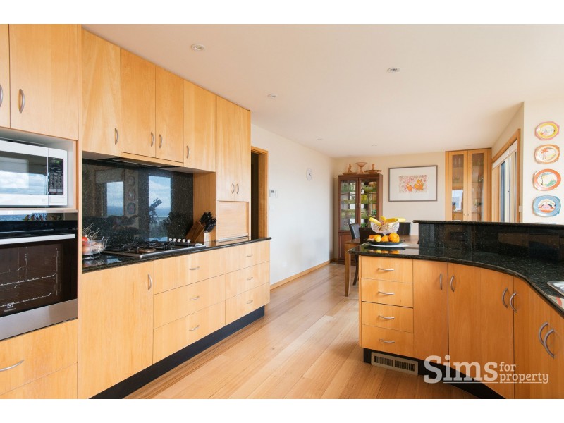 5 Daniella Court, Trevallyn TAS 7250
