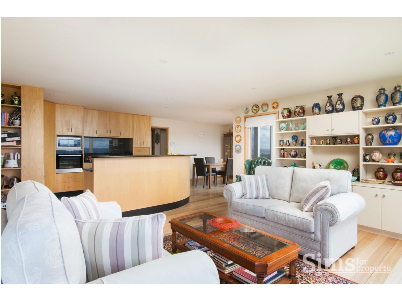 5 Daniella Court, Trevallyn TAS 7250