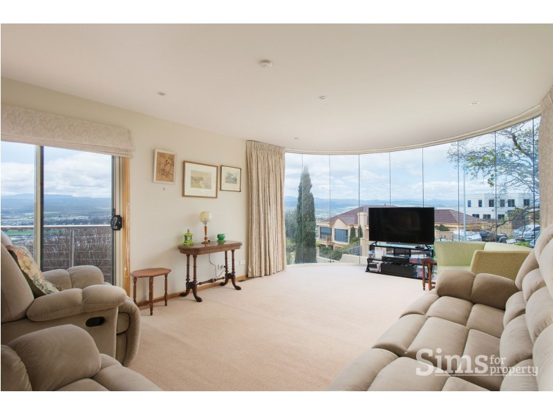 5 Daniella Court, Trevallyn TAS 7250