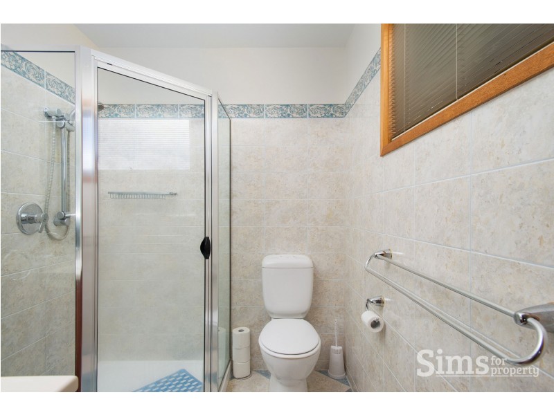 5 Daniella Court, Trevallyn TAS 7250