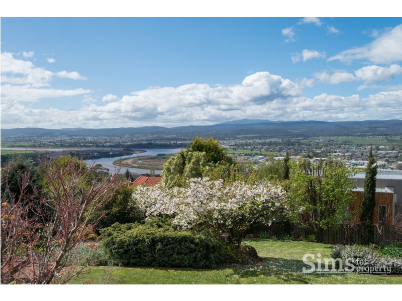 5 Daniella Court, Trevallyn TAS 7250