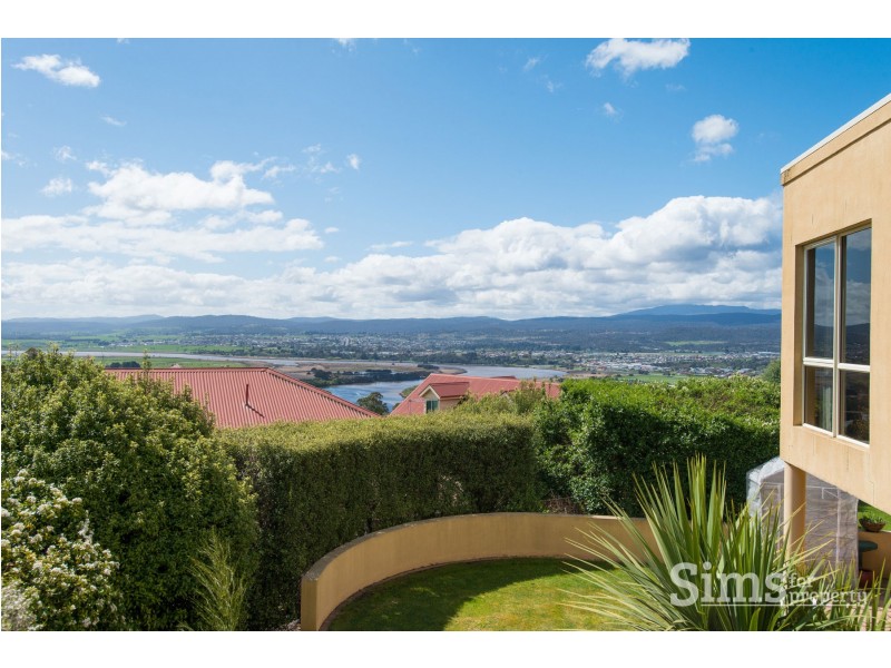 5 Daniella Court, Trevallyn TAS 7250