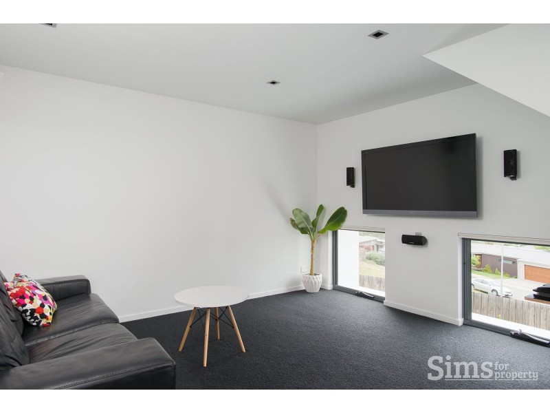 8 Hamish Court, Riverside TAS 7250