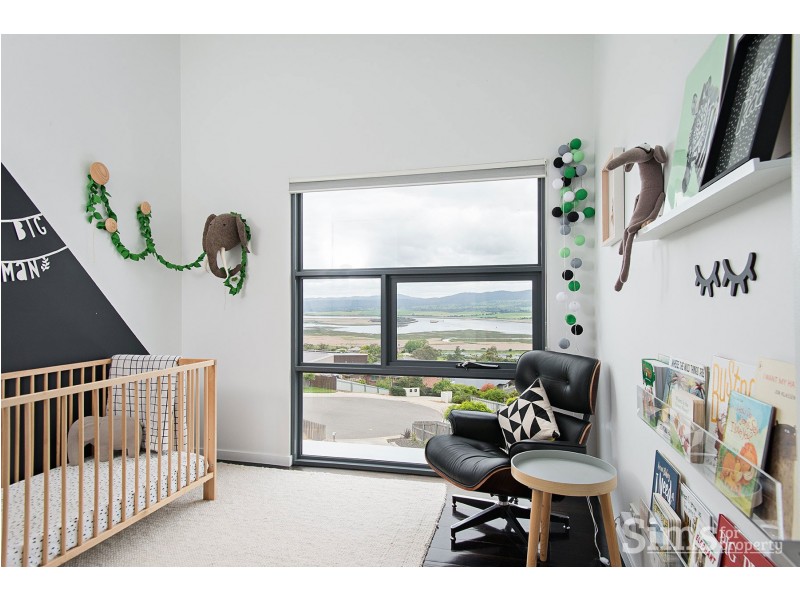 8 Hamish Court, Riverside TAS 7250