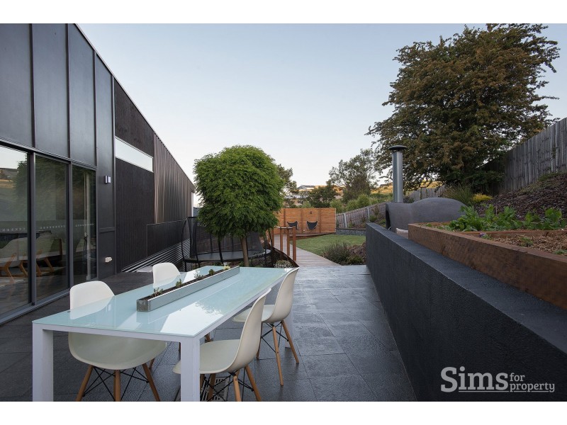 8 Hamish Court, Riverside TAS 7250