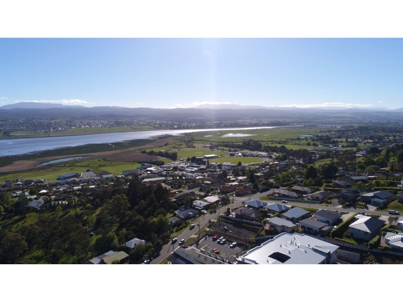 8 Hamish Court, Riverside TAS 7250