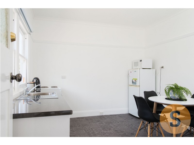 8 Tudor Avenue, Newstead TAS 7250